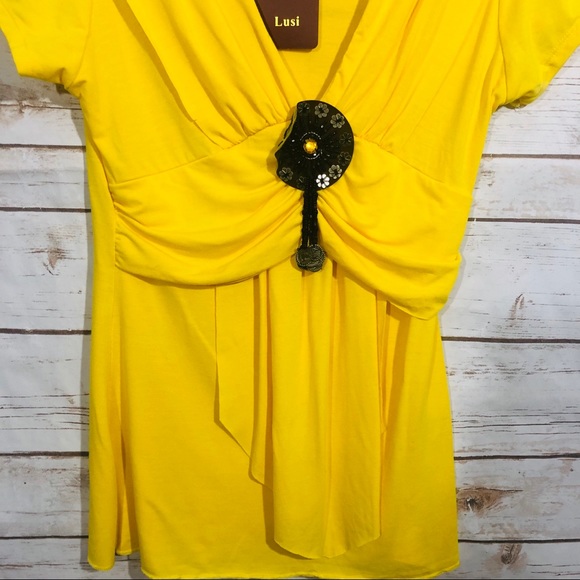 Luis juniors yellow short sleeve top size XL - Picture 2 of 6